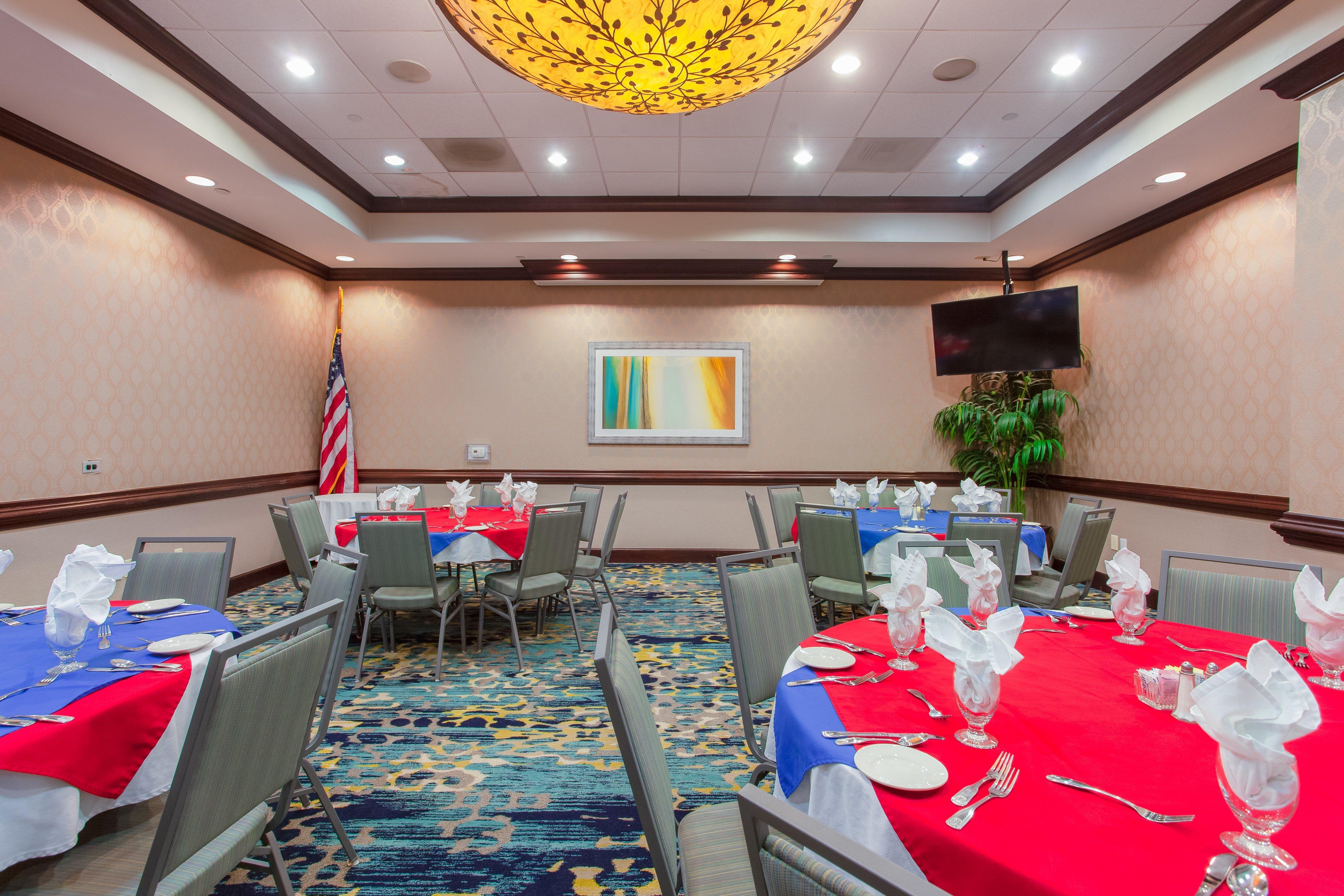 Holiday Inn Hotel & Suites Tallahassee Conference Center North By Ihg Exterior photo
