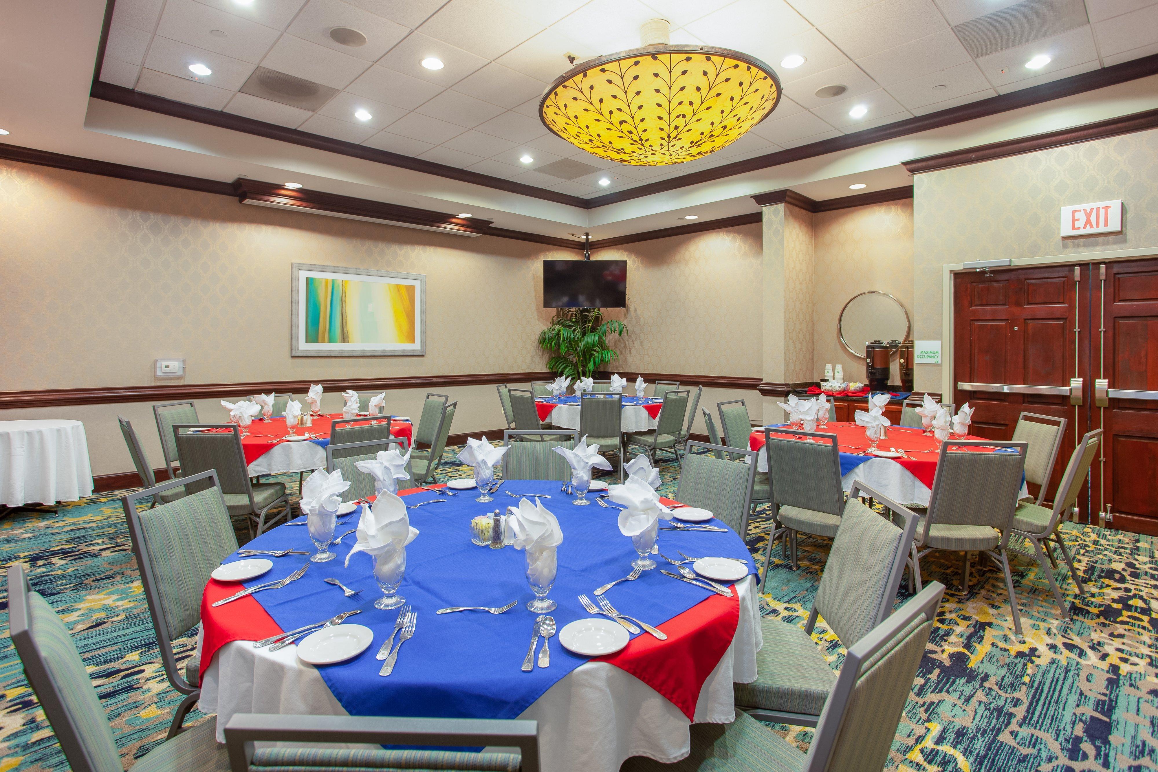 Holiday Inn Hotel & Suites Tallahassee Conference Center North By Ihg Exterior photo